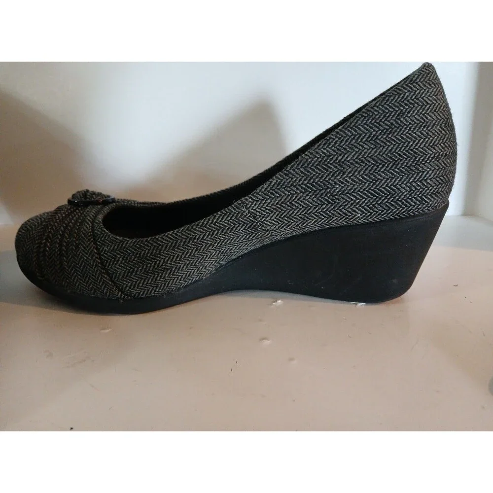 DexFlex Sport Comfort Wedge Gray-Black Plaid Round Buckle Knot  Design  Size-9
